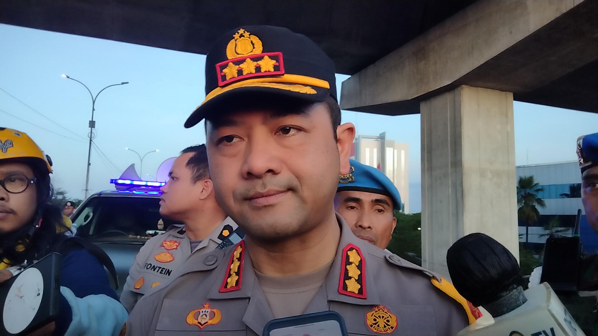 Kapolrestabes Makassar: Kami Ada di Pos Lantas yang Dibakar, Dilempari Bom Molotov