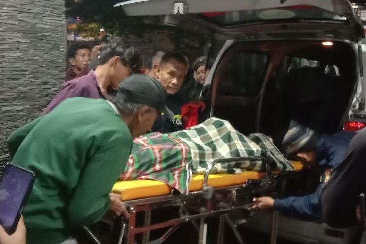 BREAKING NEWS: Pemuda 19 Tahun Tewas Ditikam di Jl Goa Ria Makassar