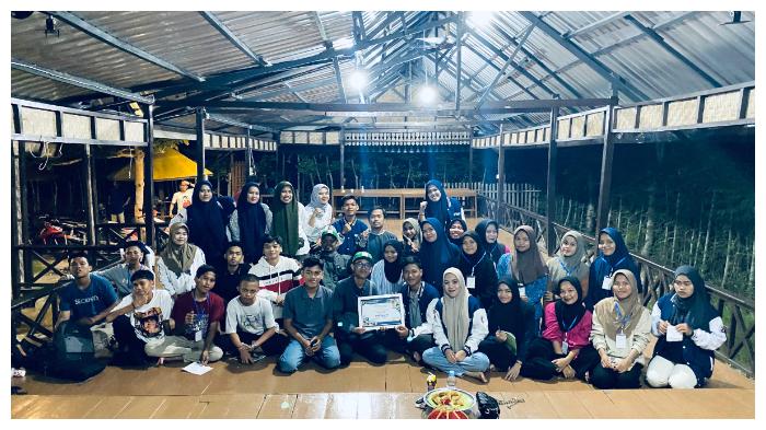 Mahasiswa KKN UIN Alauddin Makassar Bawakan Materi Retorika di Bina Kader P3D Desa Palipi Soreang