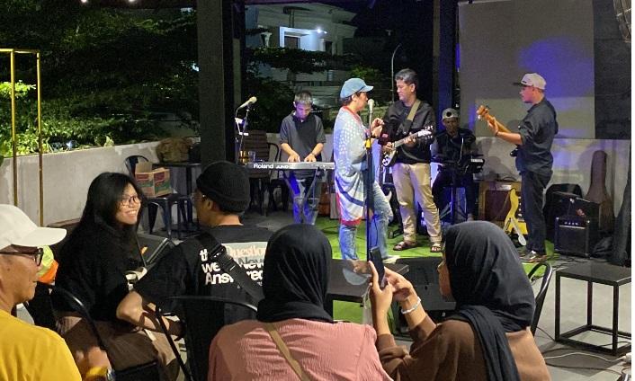 Musisi Makassar Ngumpul di Walking Drums Peringati Hari Musik Nasional