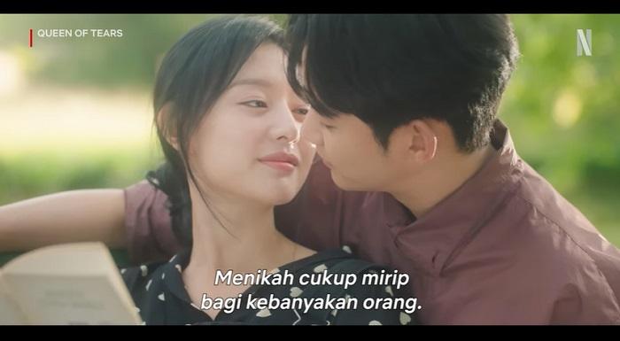 Nonton-Online-Queen-of-Tears-Episode-15-16-Sub-Indo-Tayang-Lebih-Cepat.jpg