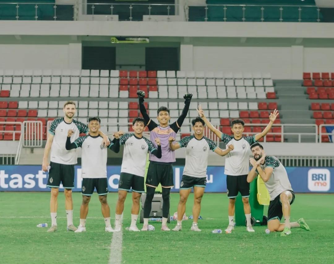OFFICIAL-TRAINING-Skuad-PSM-Makassar-saat-menjalani-official-training.jpg