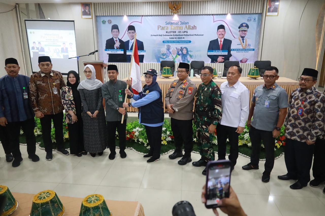 PELEPASAN-JAMAAH-HAJI-MAKASSAR.jpg