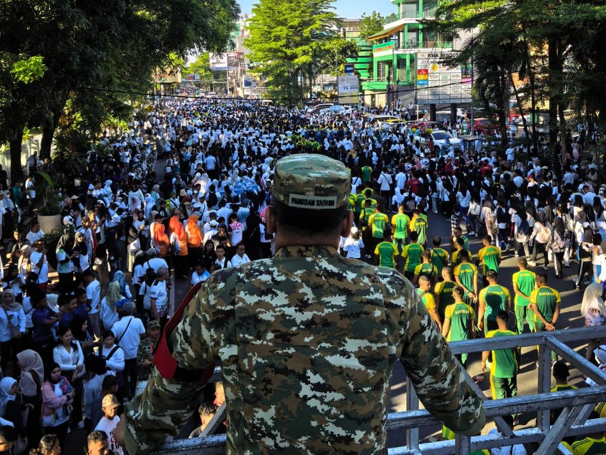 Pangdam Pantau Jalan Santai Dihadiri Selvi Ananda: Salam Hormat dari Makassar yang Aman - Tribun-timur.com