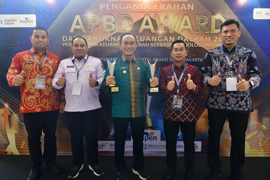 Pemprov-Sulsel-meraih-dua-penghargaan-nasional-dalam-ajang-APBD-Award.jpg