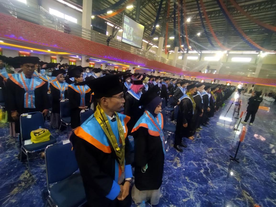 Pengukuhan-1257-Wisudawan-Unismuh-Kamis-23-Juni-2022.jpg