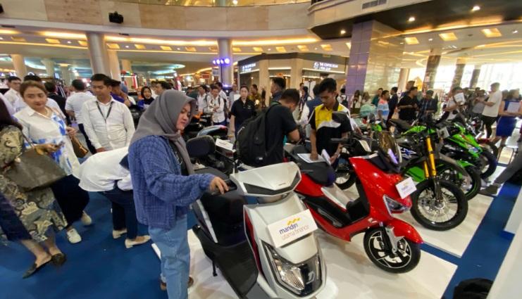 Pasar Motor Listrik di Makassar Diprediksi Melonjak Tahun 2024