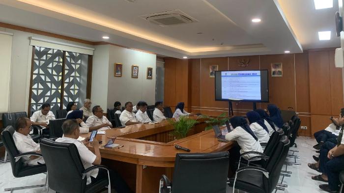 UT Makassar Mantapkan Kesiapan Ujian Tatap Muka Melalui Penyamaan Persepsi