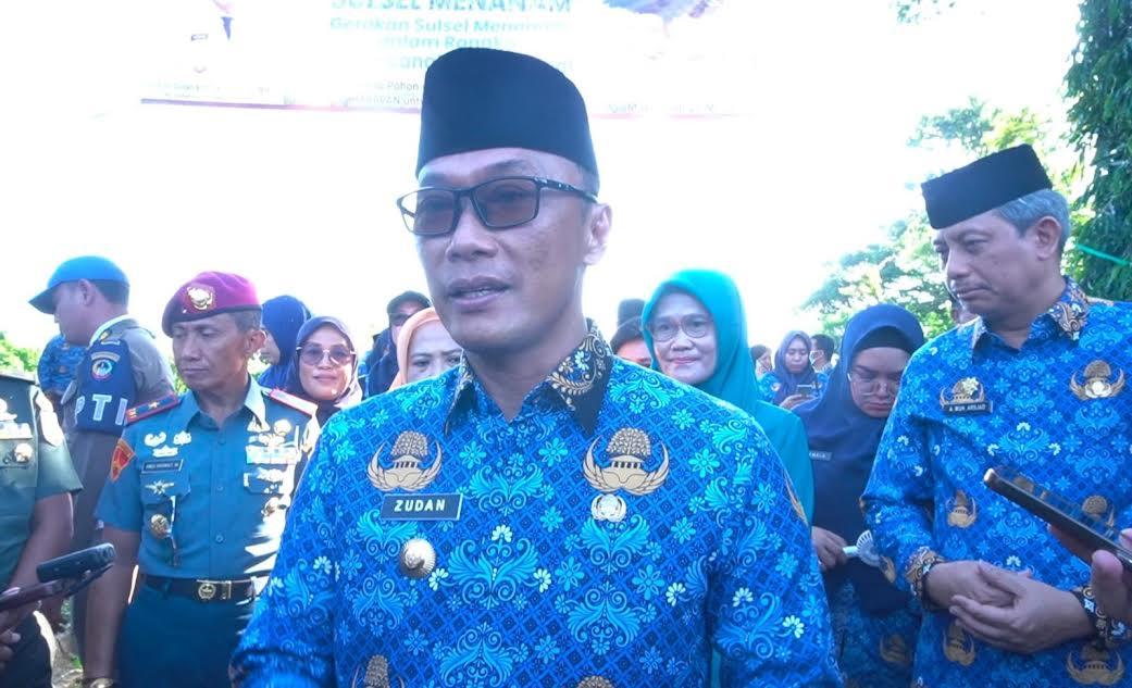 Pj-Gubernur-Sulsel-Prof-Zudan-Arif-Fakrulloh-hg.jpg