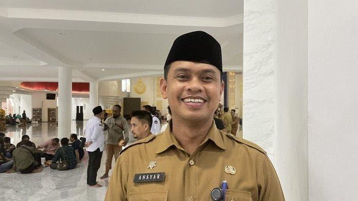 Plt-Kepala-Badan-Kesatuan-Bangsa-dan-Politik-Kesbangpol-Ansyar00000.jpg