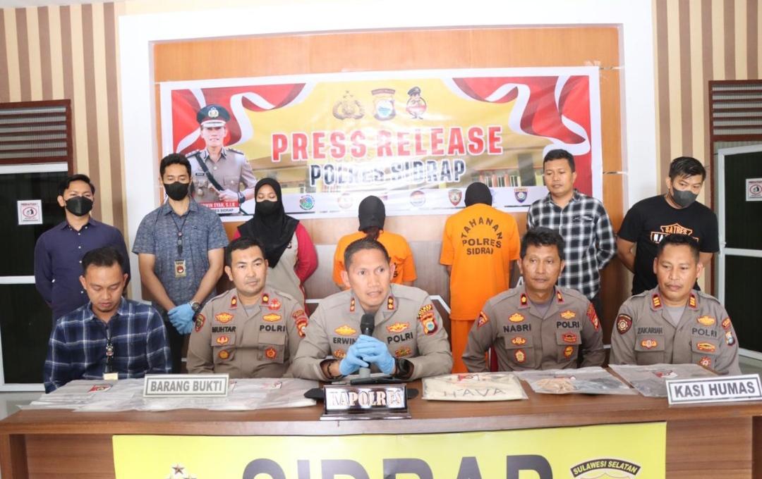 Polres-Sidrap-menggelar-press-rilis-terkait-penangkapapan-dua-pelaku-kurir-narkotik.jpg