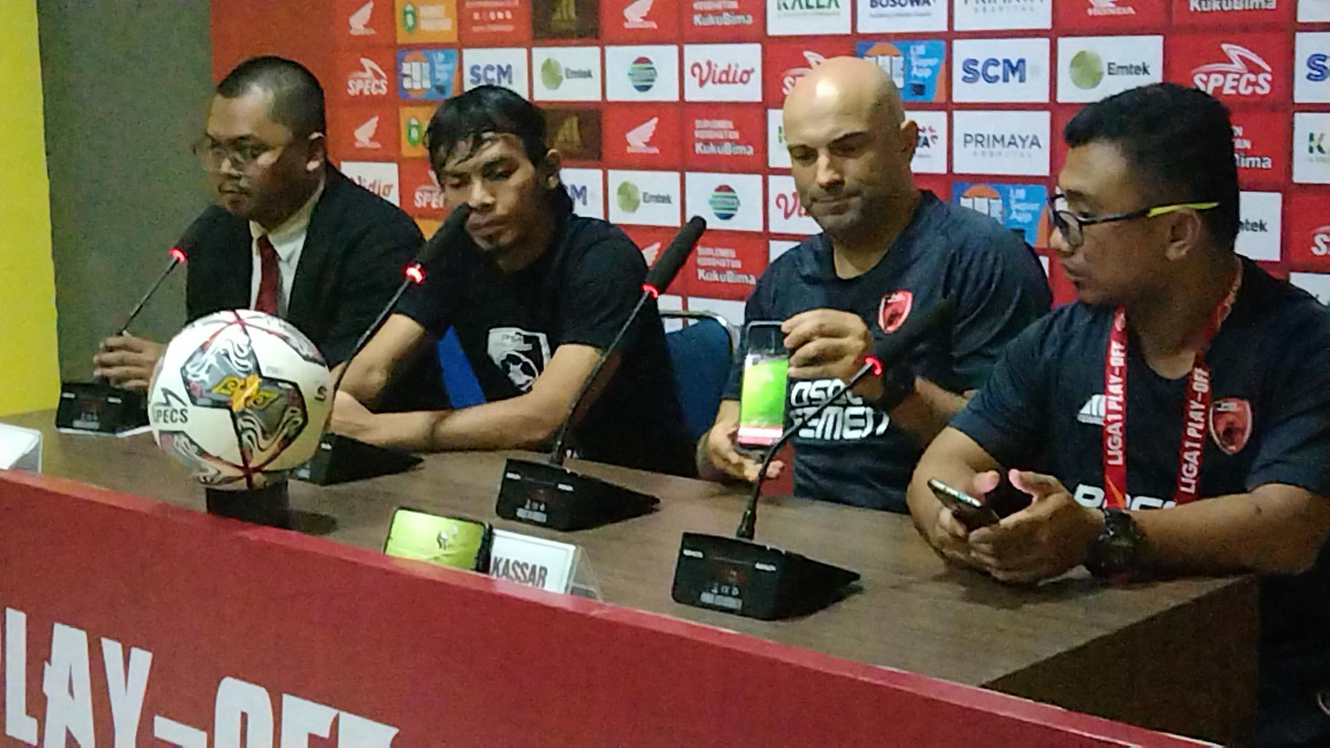 Post-match-PSM-Bernardo-Tavares-dan-Rasyid-Bakrie-Sabtu-1152023.jpg