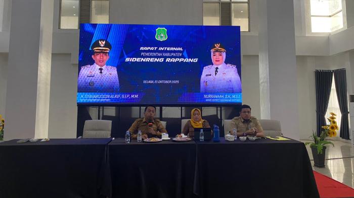 Bupati Syaharuddin Alrif Minta OPD Sidrap Efisien dan Percepat Realisasi PAD