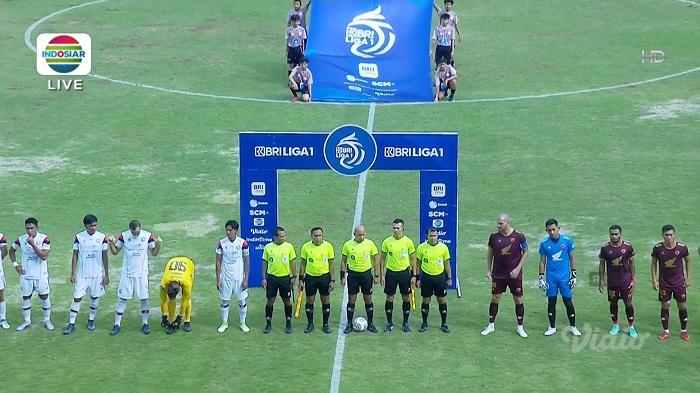 Sedang-berlangsung-Arema-FC-vs-PSM-Makassar.jpg
