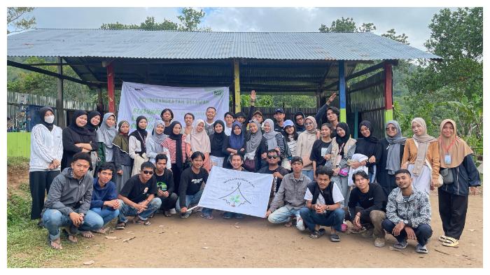 Sikola Inspirasi Alam Kirim 40 Relawan ke SDI Borongbulo Sekolah Pedalaman Gowa