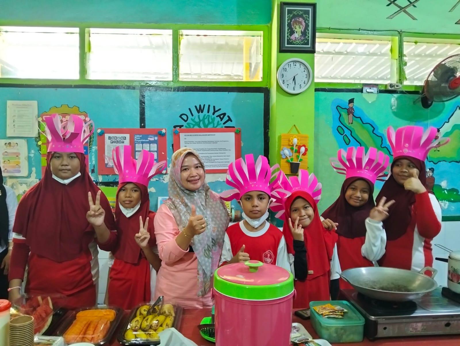 Siswa-kelas-5B-SD-Inpres.jpg