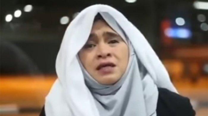 Sosok-Neno-Warisman-Pengkritik-Jokowi-dan-Donatur-Terbesar-2019GantiPresiden-Tumbang-di-Pileg-2024.jpg