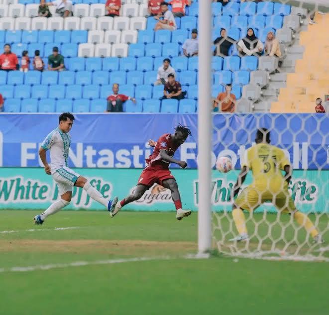 PSM Makassar 1-1 PSBS Biak, Gol Telat Balotelli Selamatkan Juku Eja dari Kekalahan