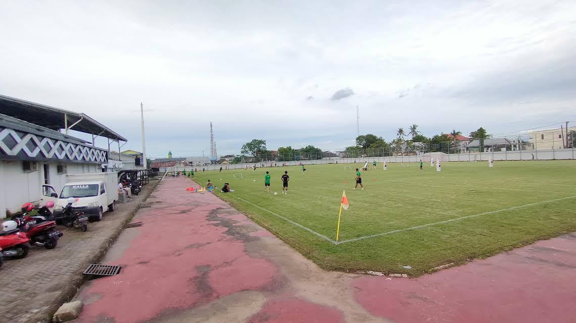 makassar/Suasana-latihan-pemain-PSM-Makassar-di-Stadion-Kalegowa-Kabupaten-Gowa-Senin-11320241.jpg
