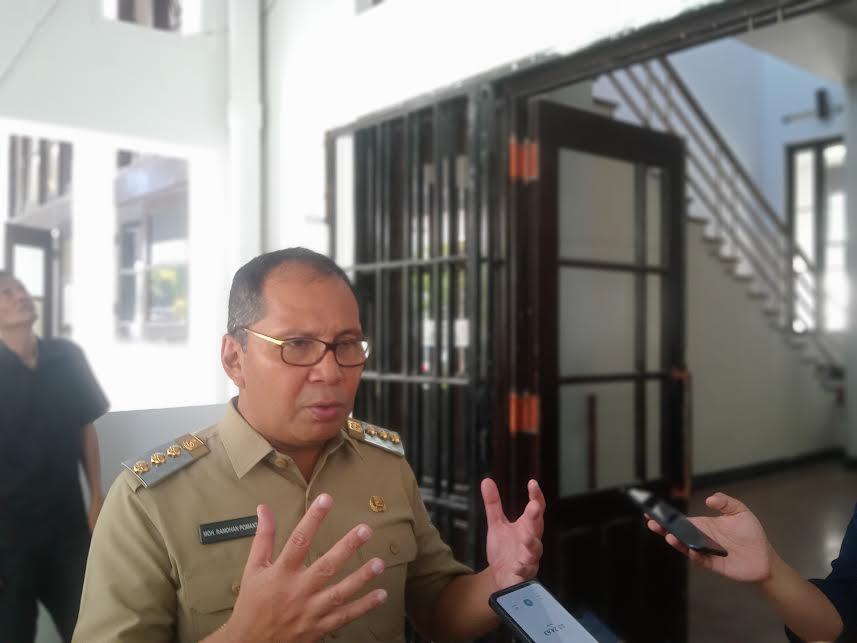 Wali-Kota-Makassar-Danny-Pomanto-we.jpg