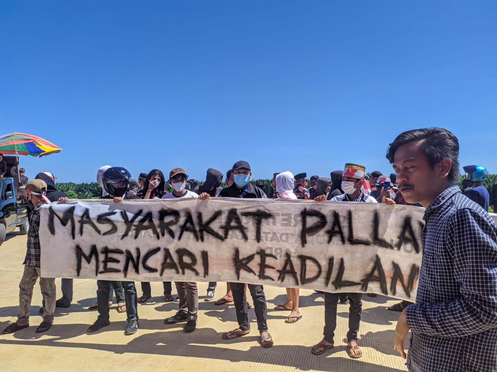 Warga Pallantikang Maros Minta Dijadikan Pekerja Rel Kereta Api di Kampungnya, Patarai Jadi Sasaran