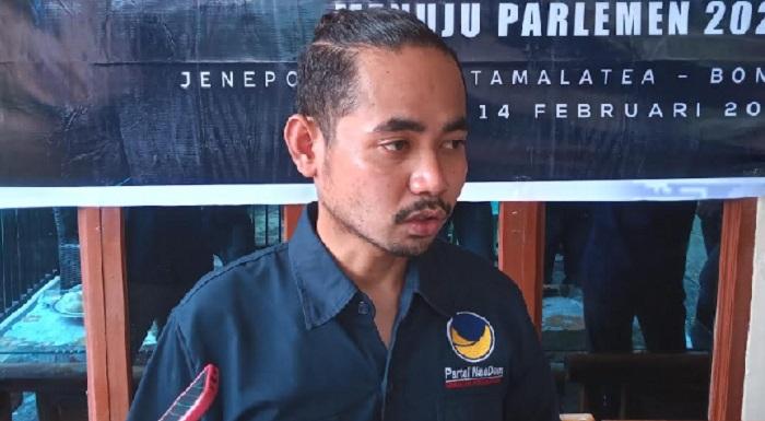 Mantan Karyawan Kafe di Makassar Deklarasikan Diri sebagai Bacaleg Jeneponto
