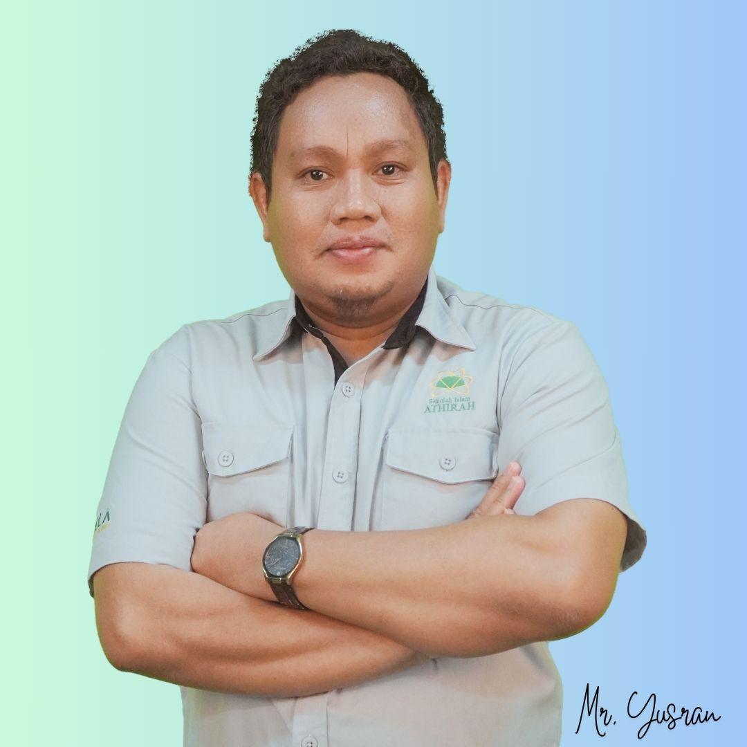 Yusran-SPd-MPd-Guru-Sosiologi-SMA-Islam-Athirah-Makassar.jpg