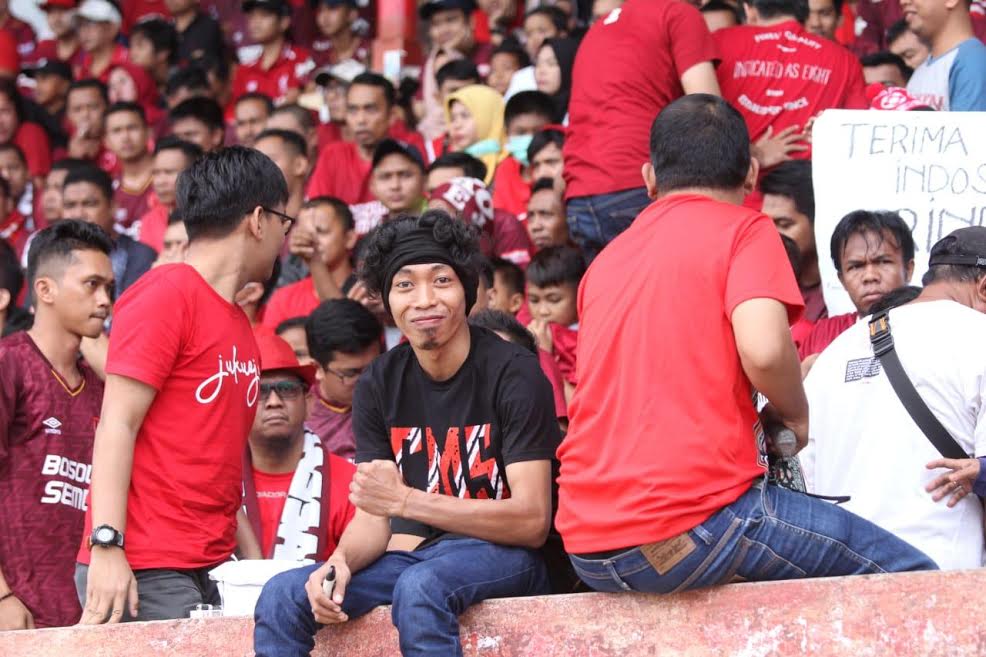 abu-uang-panaik-mahal-saat-nonton-laga-psm-makassar.jpg