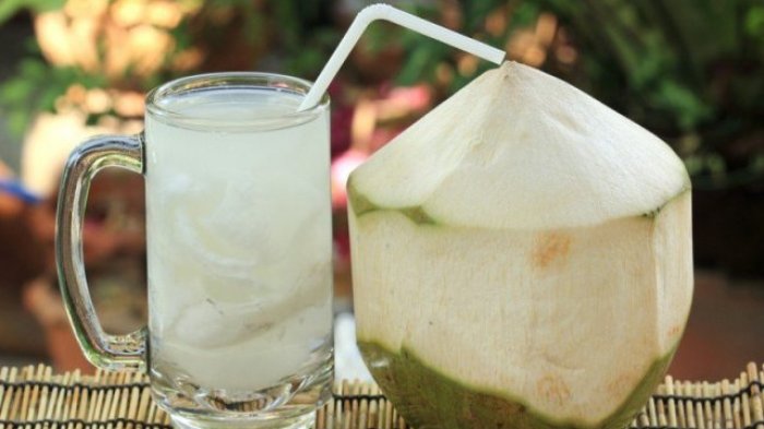 7 Hari Berturut-turut Memimun Air Kelapa, ini yang Bakal Terjadi pada Tubuh Anda