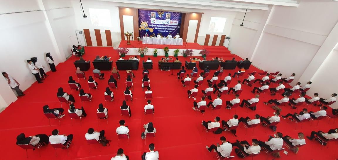 akademi-komunitas-industri-ak-manufaktur-bantaeng-launching-pendidikan-vokasi.jpg