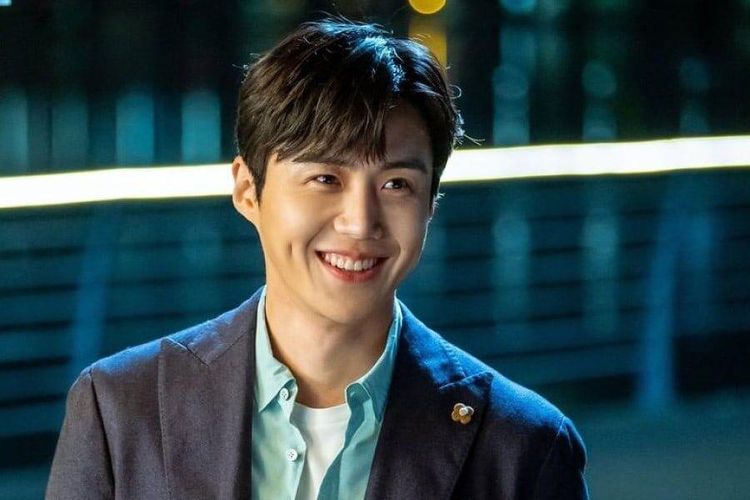 aktor-korea-selatan-kim-seon-ho-dalam-aktingnya-di-drama-start-up.jpg