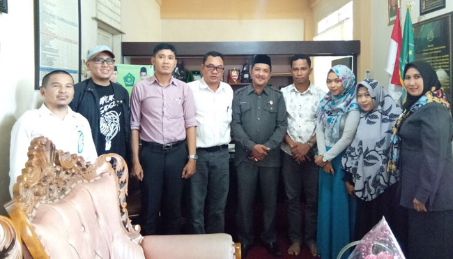 alumni-man2-makassar_20180326_185726.jpg<pf>foto-alumni-man-2-mks_20180326_185805.jpg