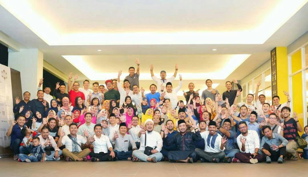 Alumni Smansa 2003 Rajut Silaturahmi dengan Berbuka Puasa Bersama