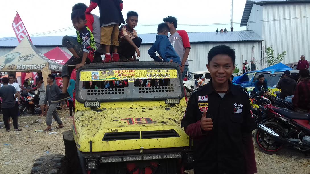 Andi Fitrah, Offroader Belia dari Cenrana Bone, Siswa MAN Model Makassar - andi-fitrah_20161201_100845.jpg