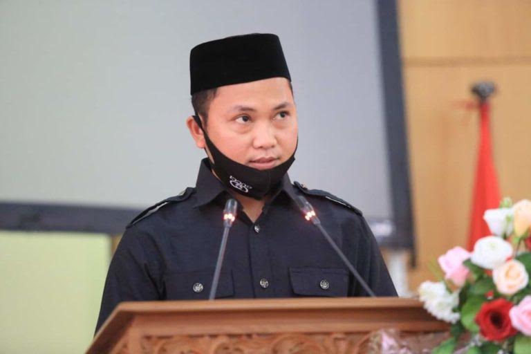 anggota-dprd-luwu-ridwan-bakokang.jpg
