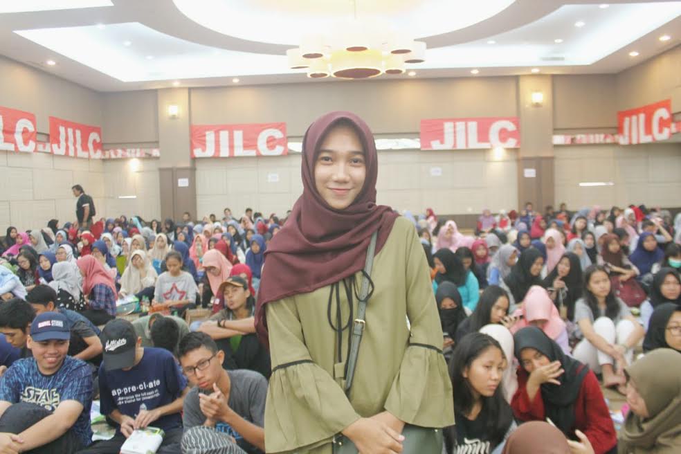 Mahasiswa Bahasa Inggris UIN Alauddin Ini Pilih Kumpul Bareng Keluarga Saat Tahun Baru