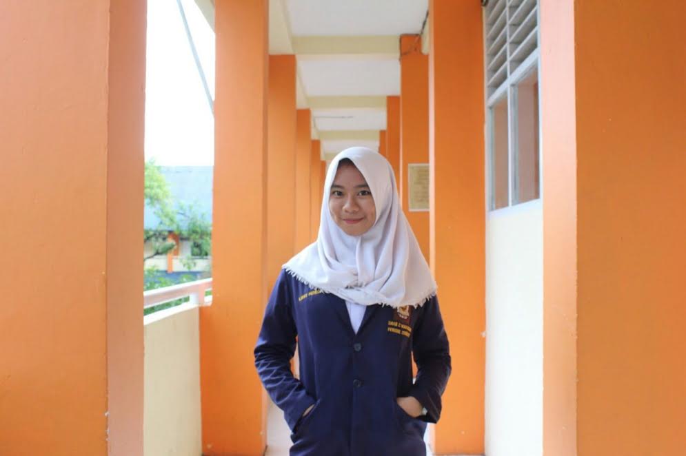 Mellennial - Aurelia Lebih Suka Nongki di Kafe Bareng Sahabat, Seru Aja Gitu