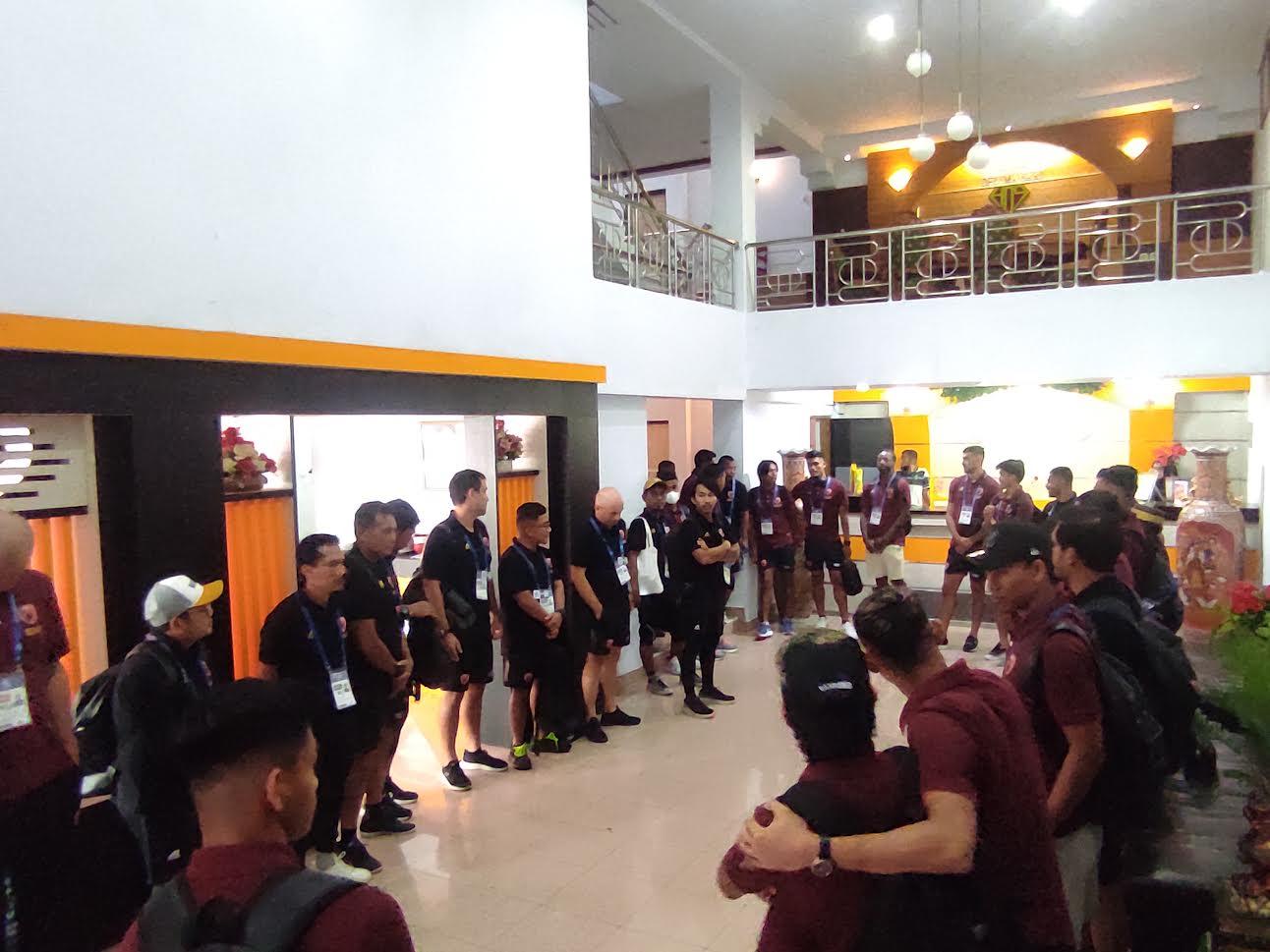 PSM Makassar Doa Bersama Sebelum Menuju Stadion Gelora BJ Habibie Lawan RANS Nusantara