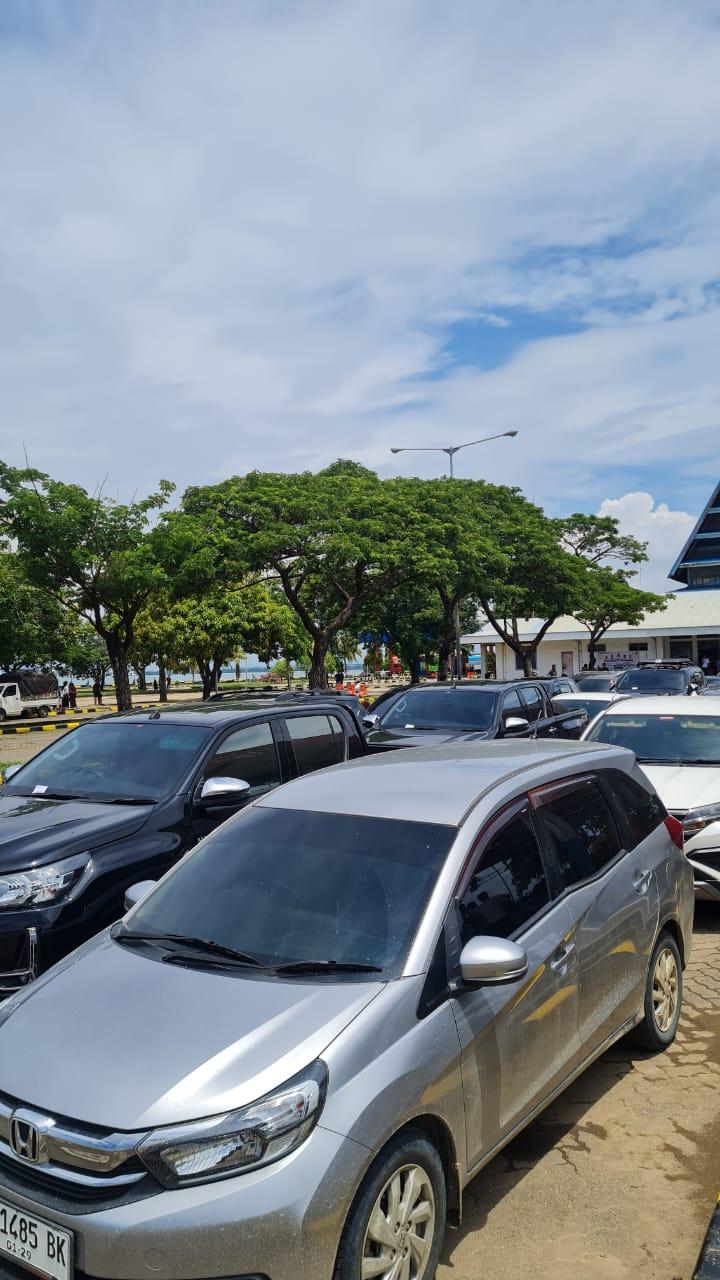 Lonjakan Penumpang Arus Balik di Pelabuhan Bajoe Bone Capai 7.491 Orang