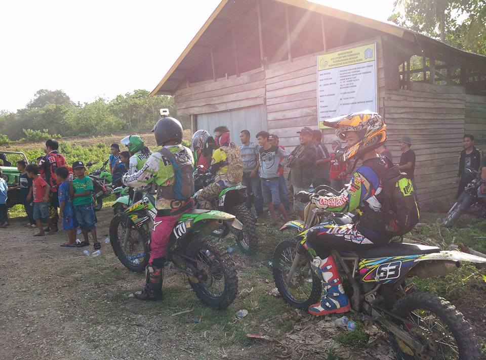 10 November, Pemuda Cenrana Bone Gelar X-treme Offroad di Sirkuit Timuang E - balap-exreme_20161018_112008.jpg