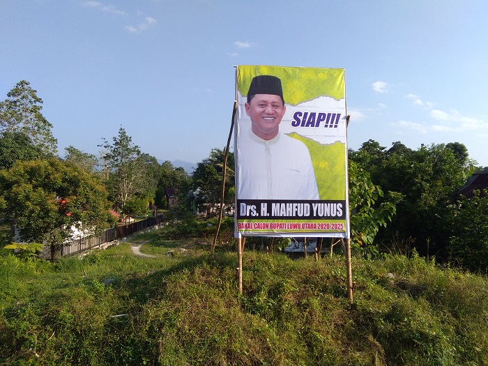 baliho-bakal-calon-bupati-luwu-utara-mahfud-yunus.jpg