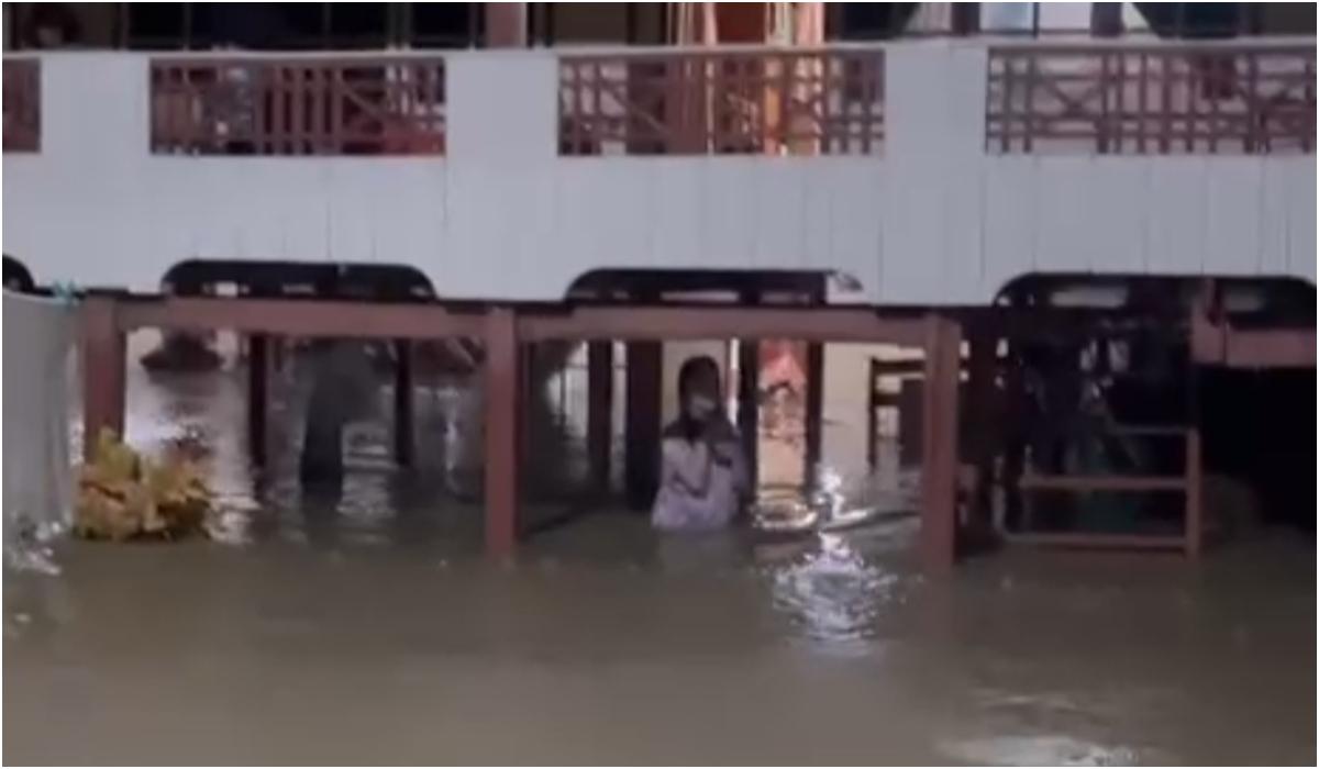 banjir-di-bone-1-852026.jpg