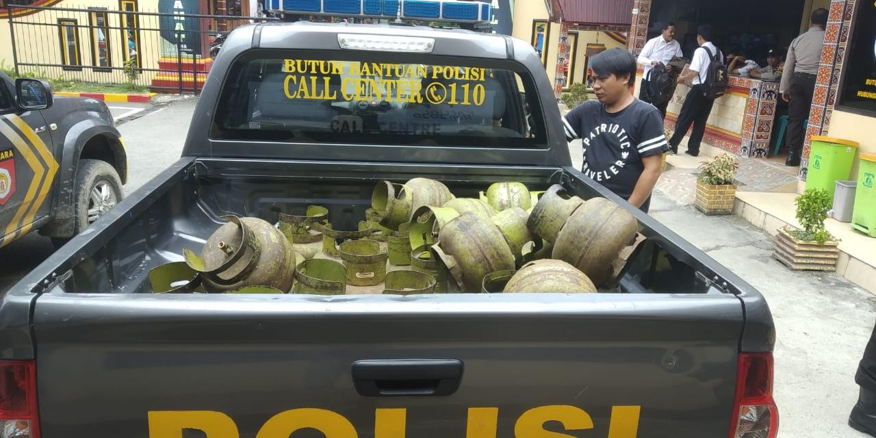 barang-bukti-tabung-gas-elpiji-3-kg-yang-dicuri-oleh-pemuda-asal-toraja-utara.jpg