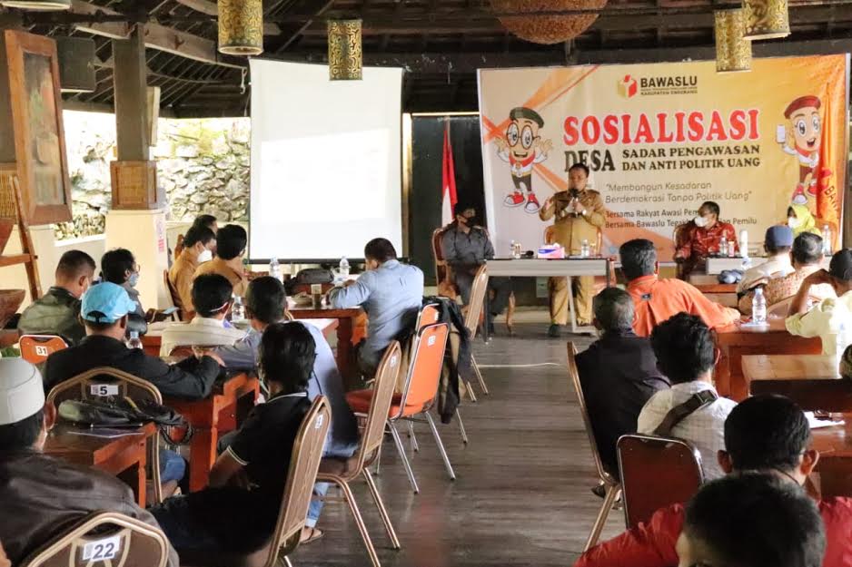 bawaslu-enrekang-sosialisasi-desa-sadar-pengawasan-dan-anti-politik-uang.jpg