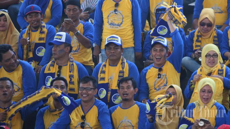 FOTO: Wawali Makassar dan Bupati Bone di Temu Alumni Sospol Unhas - berpartisipasi-pada-kegiatan-temu-alumn_20160911_002403.jpg