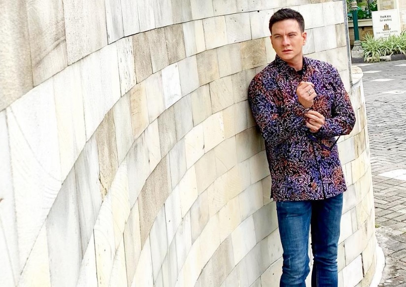 TRIBUNWIKI: Aktor Ganteng Bertrand Antolin Maju Caleg, Ini Profil, Karirnya, dan Alasan Mencalonkan