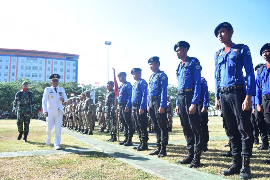 bupati-bantaeng-ilham-syah-azikin-jadi-inspektur-upacara-irup_20181005_135738.jpg