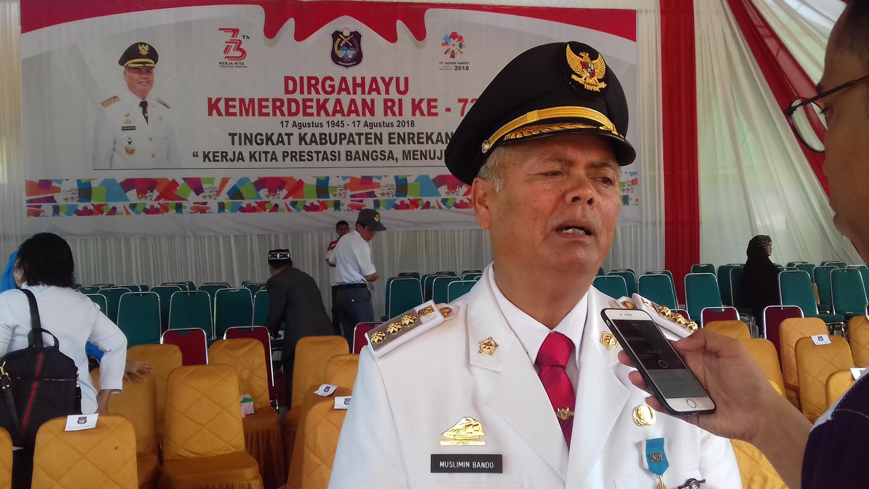 bupati-enrekang-muslimin-bando-zsvgf-sdsfsd-asjhf-v-ahjb-fvf.jpg