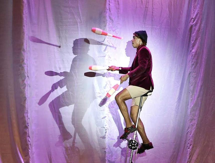 FOTO: Sirkus Internasional SECRETO di Trans Studio Theme Park Makassar - cir2s_20171225_212133.jpg