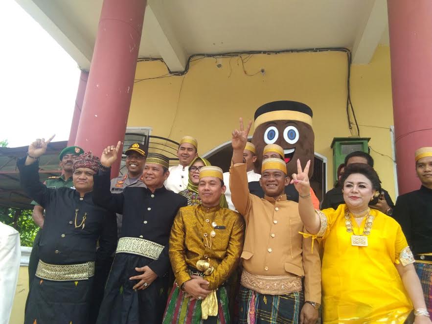 Paslon Bupati Luwu Komitmen Dukung Kampanye Damai